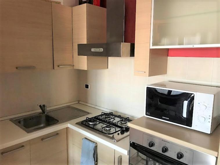 Pier Capponi Aparthotel Γκαλλαράτε Εξωτερικό φωτογραφία