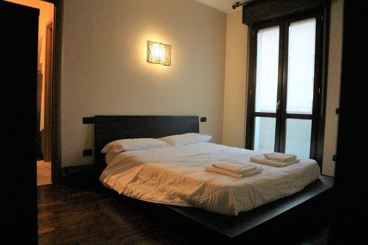 Pier Capponi Aparthotel Γκαλλαράτε Εξωτερικό φωτογραφία
